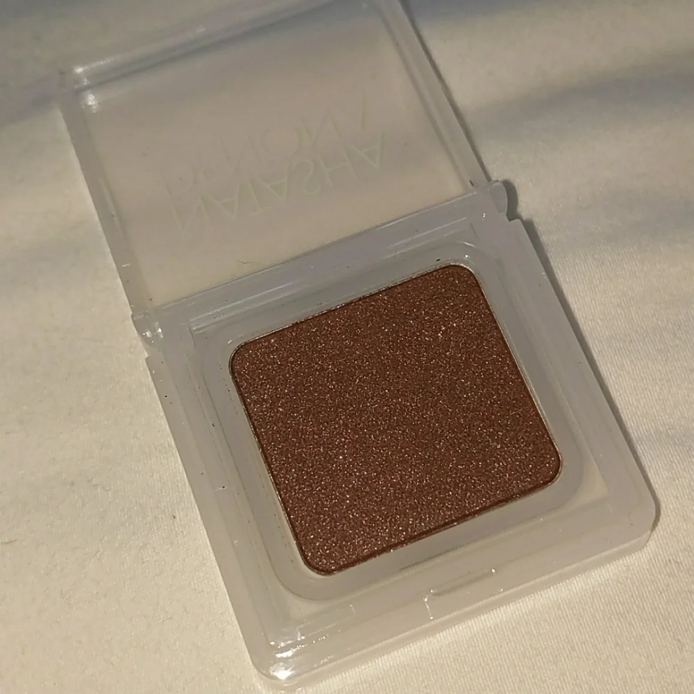 NWT Natasha Denona Eyeshadow - Cool Plum